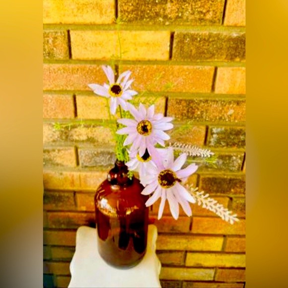 *Wispy Daisy Spray, Violet, Bundle of 3 - Picture 1 of 5